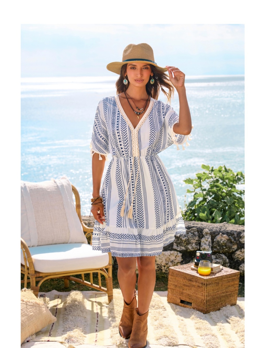 Cupshe Blue and White V-Neck Tassel Waist Beach Coverup